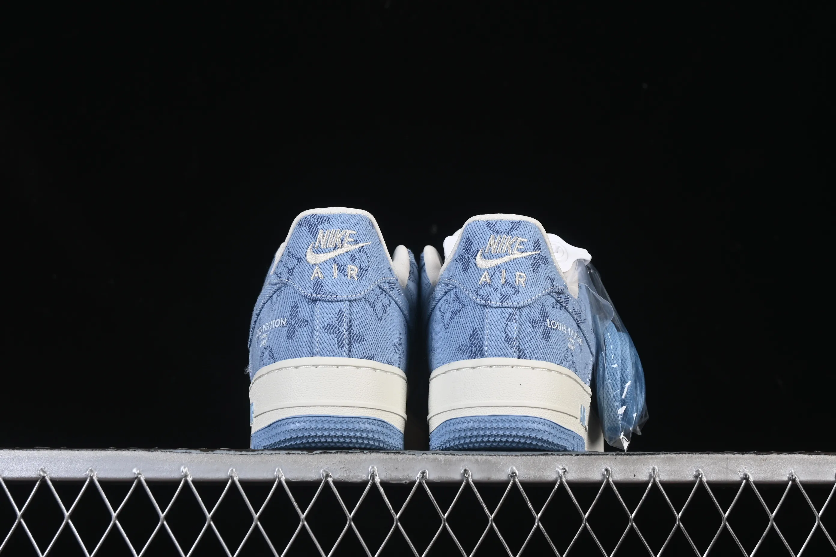 All categories Nk Air Force 1 Air Force series Nk Air Force 1 Low Air Force low-top Nike Air Force 1'07 Low LV joint light blue Air Force 1 low-top casual sneakers YF9511-823